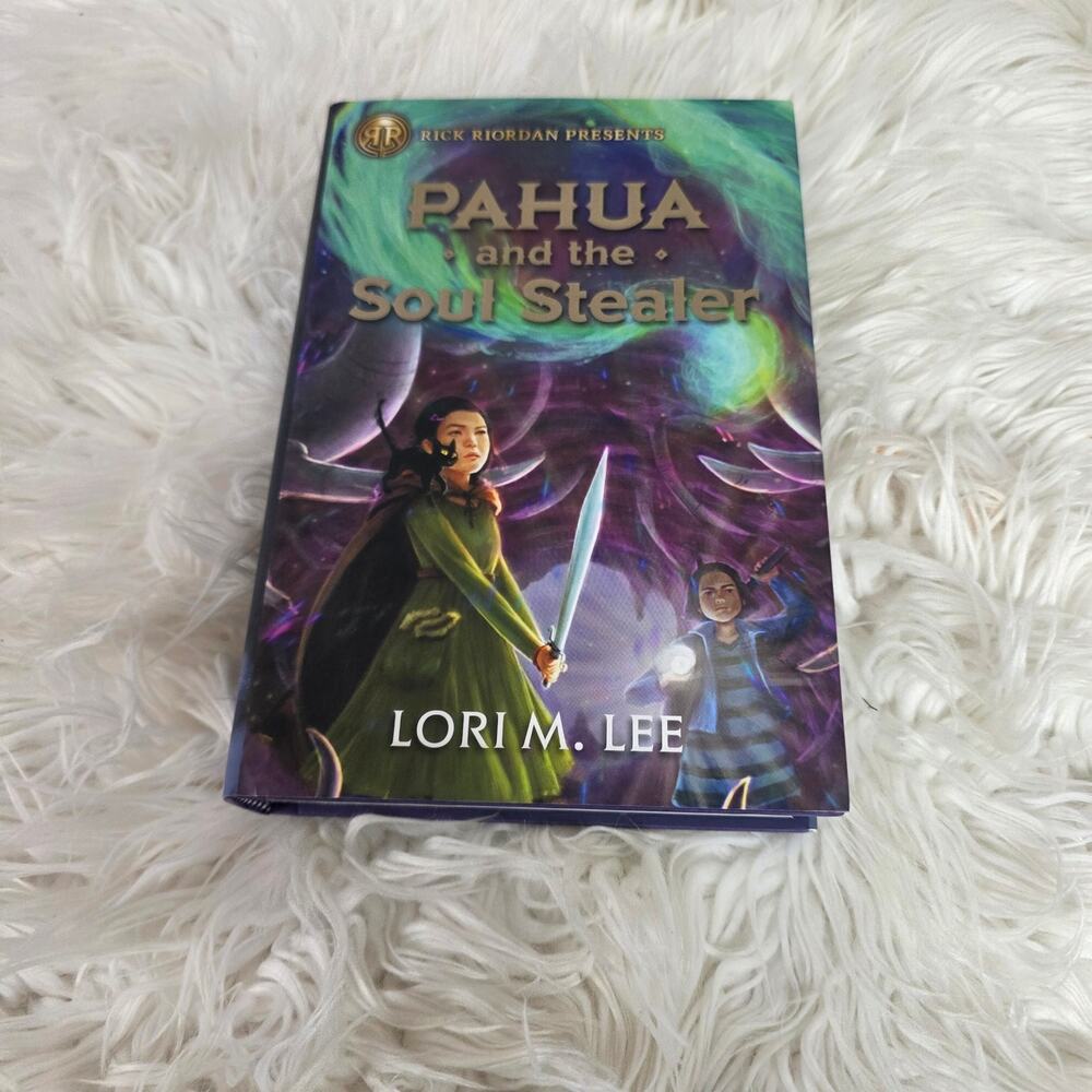 Rick Riordan Presents: Pahua and the Soul Stealer-A Pahua Moua Novel Book 1